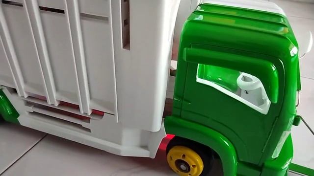 miniatur truk giga siap berangkat makasar|miniatur truk malang| miniatur truk oleng смотреть онлайн