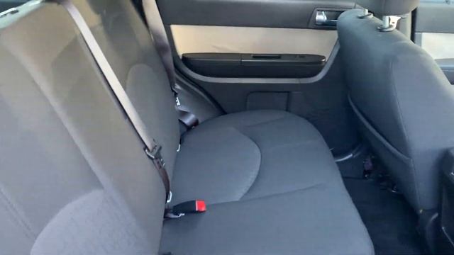 2010 Mercury Mariner SUV Gray смотреть онлайн
