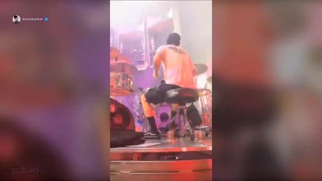 TRAVIS BARKER LIVE @ USC’s Galen Center — Blink-182 Get 'Enema of The State' Secret Tour Rehearsal смотреть онлайн