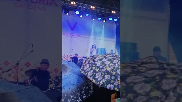 Оксана Муха!! Місто спить смотреть онлайн