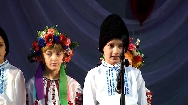 Вітають діти - село Червоний Ранок. Частина 2/2. Кролевецькі рушники 2009 смотреть онлайн
