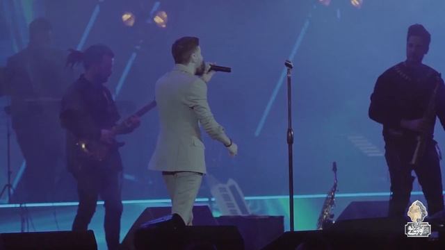 Hamid Hiraad - Akhar Namandi I Live In Concert ( حمید هیراد - آخر نماندی )