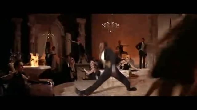 The Euro Theatre - I'm A Believer смотреть онлайн