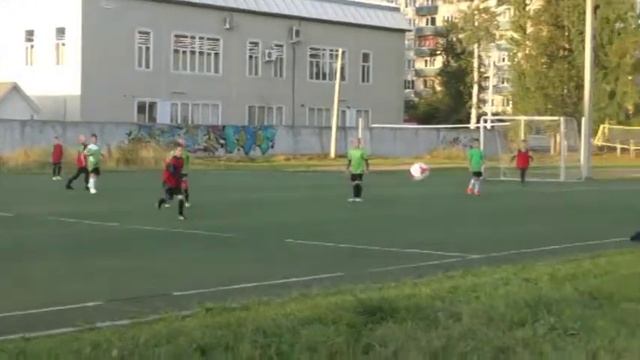 Зенит-Кировск 2009-тренировка 17.09.2017 г смотреть онлайн