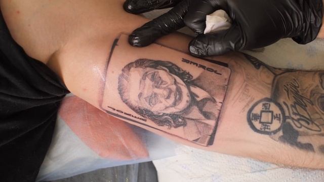 Как делать тату реализм чб микрореализм смотреть онлайн