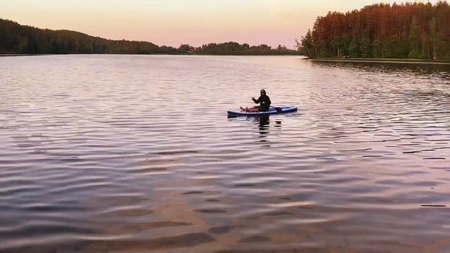 В полторахе вишневого первый раз встаем на сап 🏄🏼♂️ смотреть онлайн