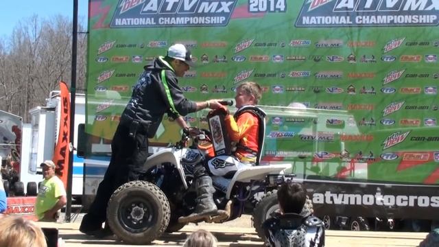 Grant's Podium смотреть онлайн