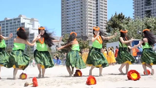 Lei Koele　Halau O Ka Manu Hula Le'a　LOCO MOCO SUNSET FEEL THE MANA 2016 смотреть онлайн