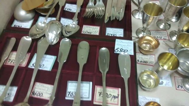 Антикварный магазин. Елец / Antique store treasures смотреть онлайн