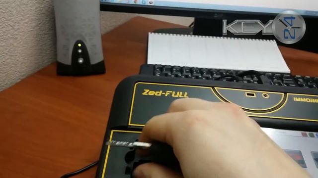 Zed-FULL - Clone chip - ID46 на CN3 (керамика) смотреть онлайн