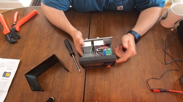 Hands on with the MFJ-849 Digital SWR/Wattmeter смотреть онлайн
