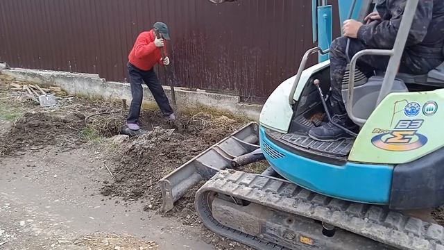 Чистим ручей на 14 линии 2 массива. смотреть онлайн