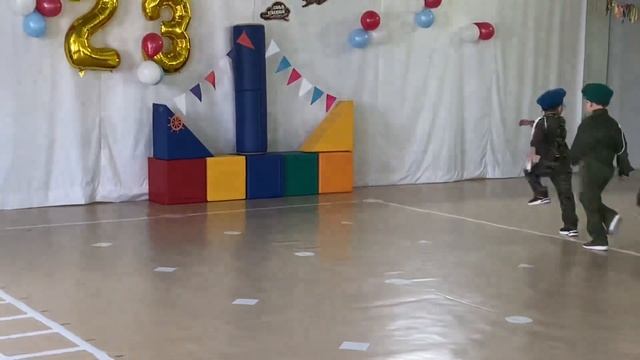 Смотр песни и строя, отряд « Беркут», ЦРР-д/с « Туллукчаана» смотреть онлайн