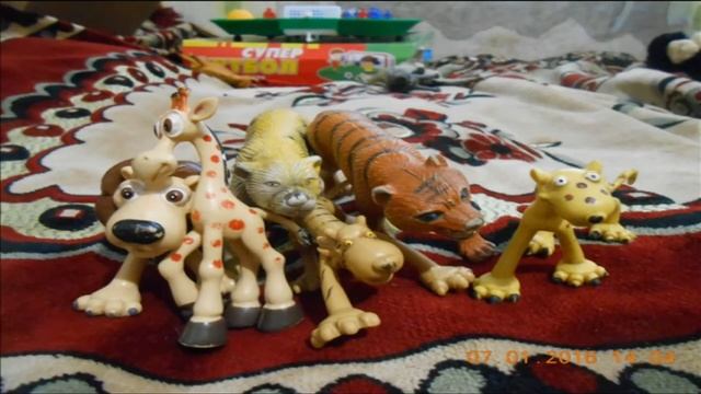 Львы щзащиают своих детишек от злого динозавра смотреть онлайн