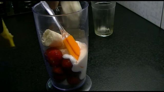 ну очень вкусное ягодное, диетическое мороженое смотреть онлайн