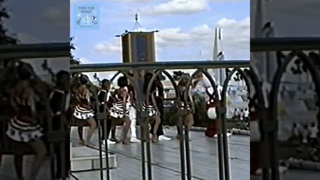 1993 Magic Kingdom Castle Show | Roger Rabbit | #Shorts смотреть онлайн