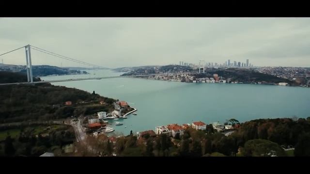 Bana Bir Aşk Şarkısı Söyle