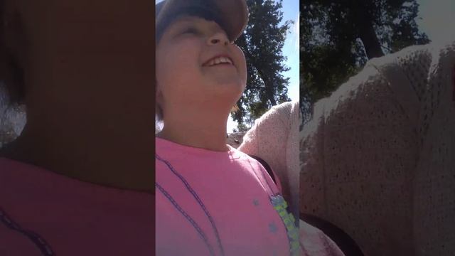 попала в заброшенную больницу .................Тут водятся призраки!