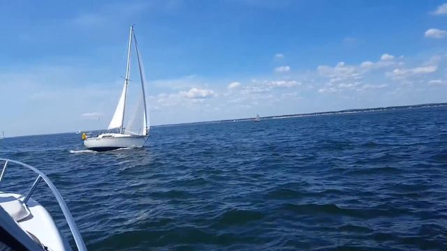 278 four winns floating down the long Island sound смотреть онлайн