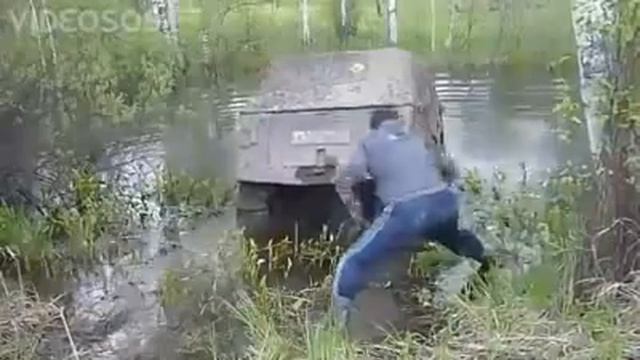 рыбку жалко смотреть онлайн