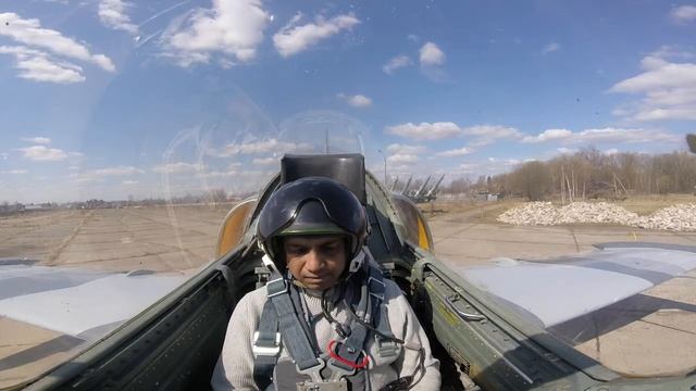 Full 30 minute flight L39 Albatros Jet for First Timers Part 1 смотреть онлайн