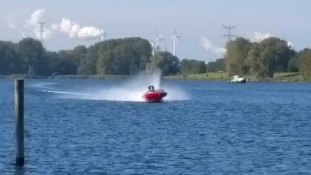 Piranha espada 135 pk v6 pro e.t lab finish testen смотреть онлайн