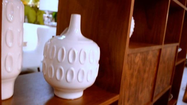 Showroom Enero смотреть онлайн