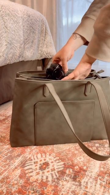 Is it ok to get rid of gifts? #newseries #declutterwithme смотреть онлайн