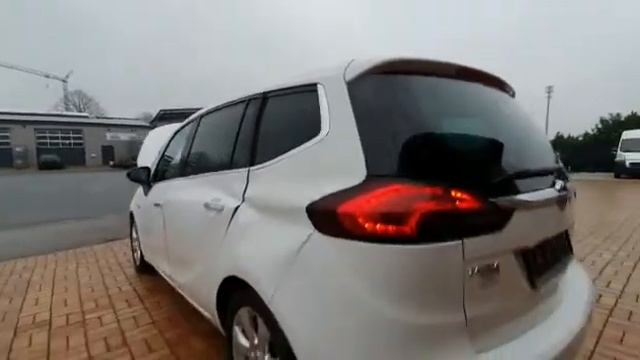 Opel Zafira C 2012 смотреть онлайн