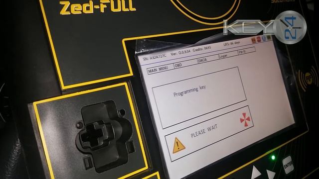 Zed-FULL - OBD - Renault Logan 2010 год (программирование ключей) смотреть онлайн