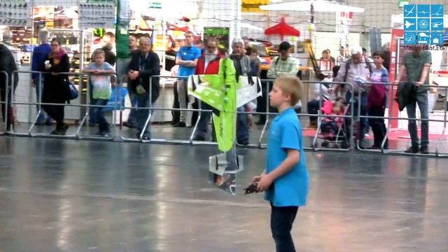 EDGE 540 V3 RC FACTORY VOLTMASTER MARTIN MÜNSTER INDOOR KUNSTFLUG F3P INTERMODELLBAU DORTMUND 2016 смотреть онлайн