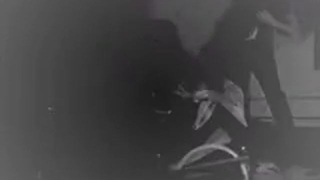 To Die for Cheese - Ябуками смотреть онлайн