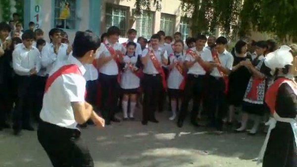 последний звонок село Русское 2 зажигает!!!!!!!!!!!!!!!!!!!!