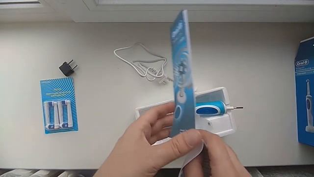 Обзор электрической зубной щёткы Oral-B смотреть онлайн