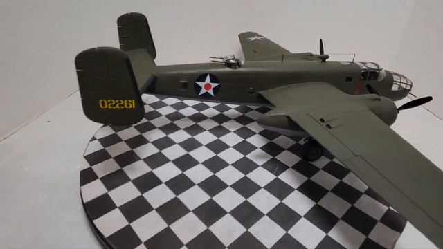 B-25B Doolittle Raider....done. смотреть онлайн