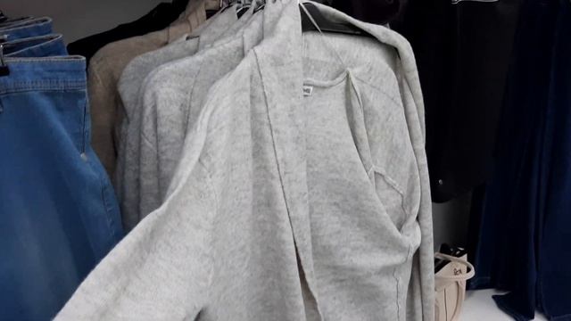 B&M BABOU VÊTEMENTS SACS 18 DEC смотреть онлайн