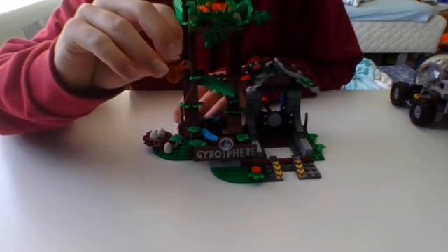 Unboxing af Lego Carnotaurus Gyropshere Escape (75929) Dansk смотреть онлайн