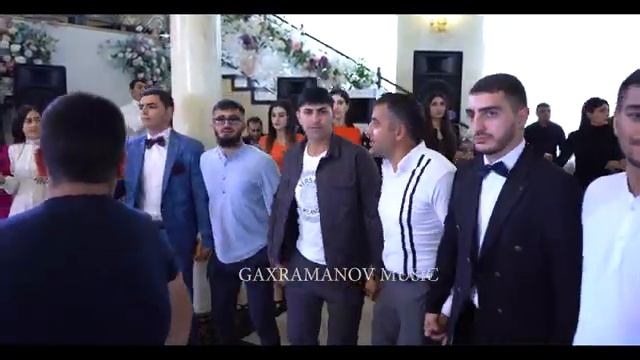 Зажигательные езидские танцы в Магнитогорске 2022- Haji Abbasi Bako LezgievNEW EZDI WEDDING2022 смотреть онлайн