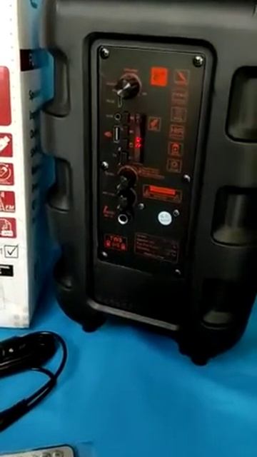 Big Sound 8" Wireless Speaker смотреть онлайн