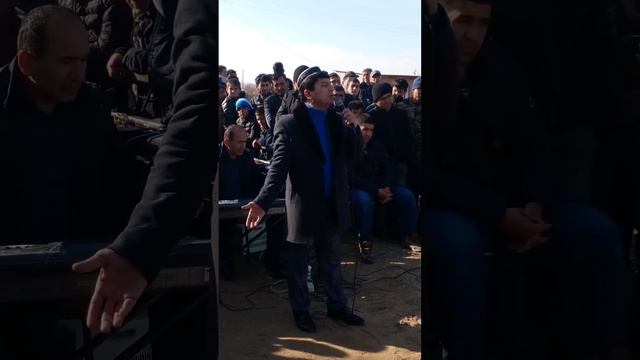 Дар дехаи кум омад смотреть онлайн