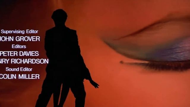 James Bond - 1983 Octopussy - All Time High смотреть онлайн