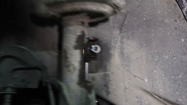 Правильная замена стойки стабилизатора на LADA VESTA смотреть онлайн