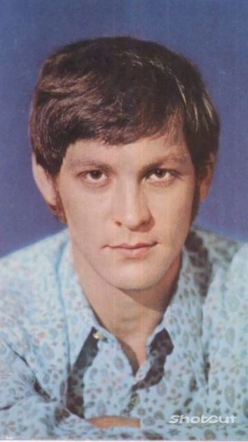 Владимир Ивашов. "Я твой тонкий колосок... " смотреть онлайн