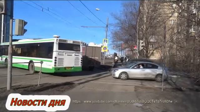 ГАЗель и внедорожник не поделили дорогу смотреть онлайн