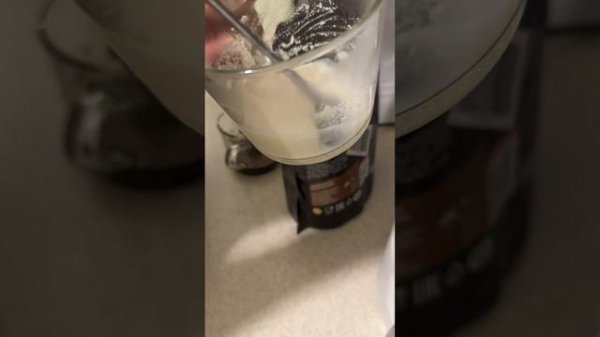 Как проверить протеин в домашних условиях? Проверяем Muscle Design | Александр Щукин. ОБМАН.