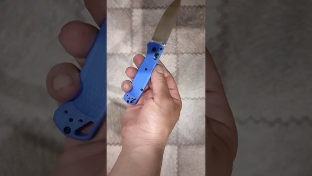 Китайский bugout из G10,клинок из М390,твердость 62-63HRc смотреть онлайн