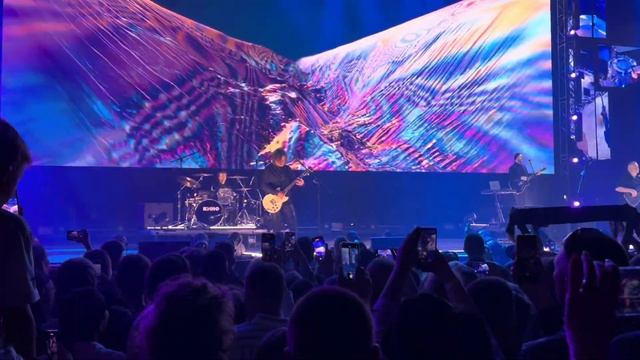 Начало • «История этого мира» • группа «Кино» в Ледовом дворце • Санкт-Петербург 21.06.2024 смотреть онлайн