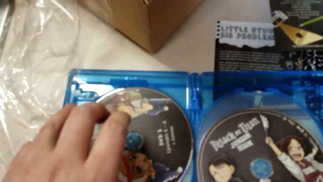 Attack on Titan Junior High Limited Edition Unboxing смотреть онлайн