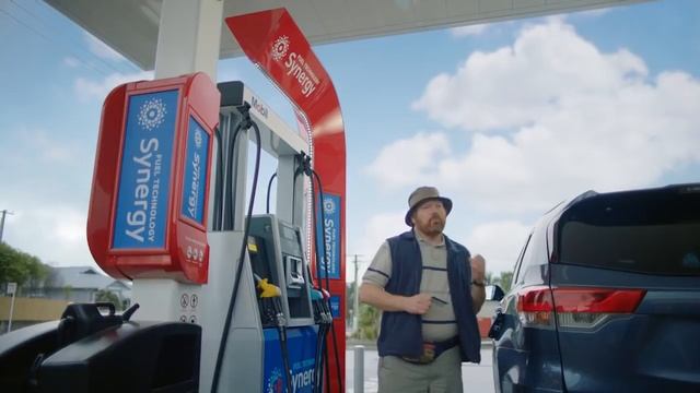 Mobil Summer of Smiles | Fill up, on us. смотреть онлайн