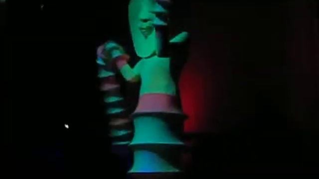 M.I.K.E. drops Susana feat. Josh Gabriel - Frozen смотреть онлайн